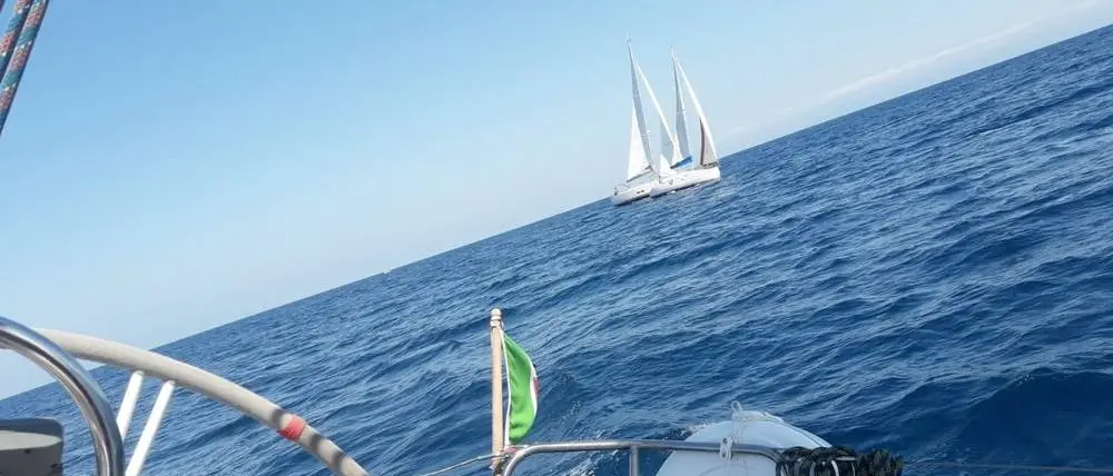 Campionato di vela d’altura al via dal porto di Tropea – Video