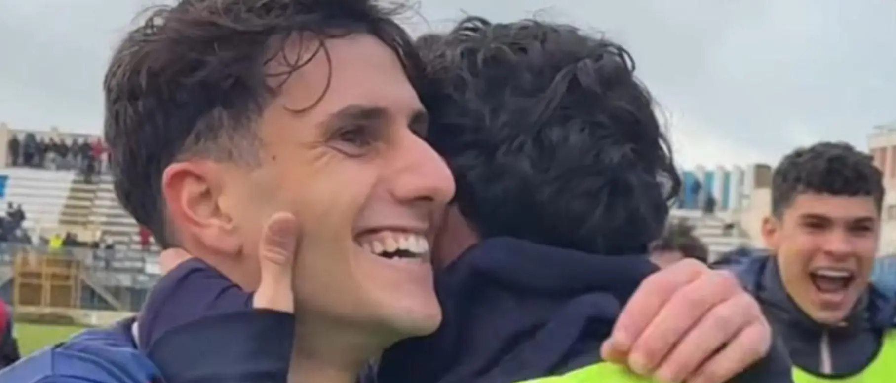 Serie D, la Vibonese ritrova il sorriso battendo (0-2) l'Akragas. Grazie ai tre (preziosi) punti i rossoblù rimangono a stretto contatto con la vetta