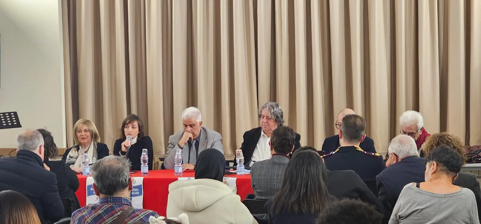 San Costantino Calabro, il convegno su immigrazione e accoglienza riscuote consensi: «L'integrazione è un valore aggiunto per la comunità»