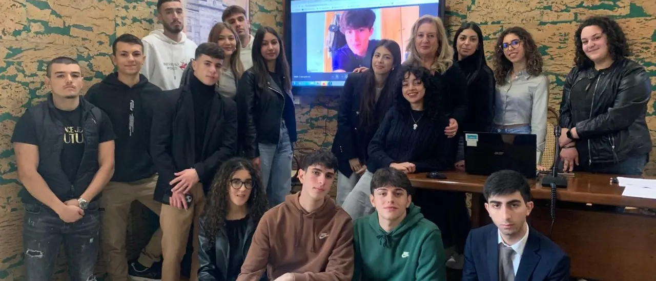 La Consulta studentesca di Vibo in assemblea plenaria al Filangeri ha eletto il suo direttivo: Lucia Rosaniti è la nuova presidente