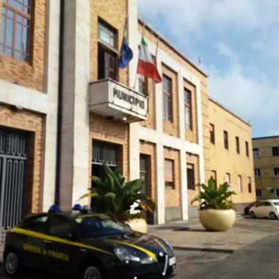 Covid 19: amministratore positivo a Palazzo Luigi Razza, sospeso il consiglio comunale