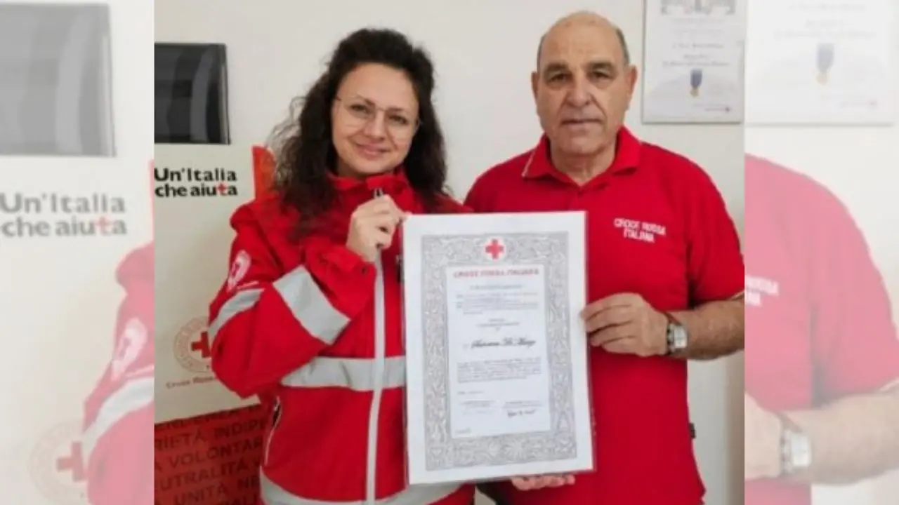 Tropea, benemerenza al volontario della Croce rossa Salvatore Di Marzo per l'impegno in favore dei più bisognosi