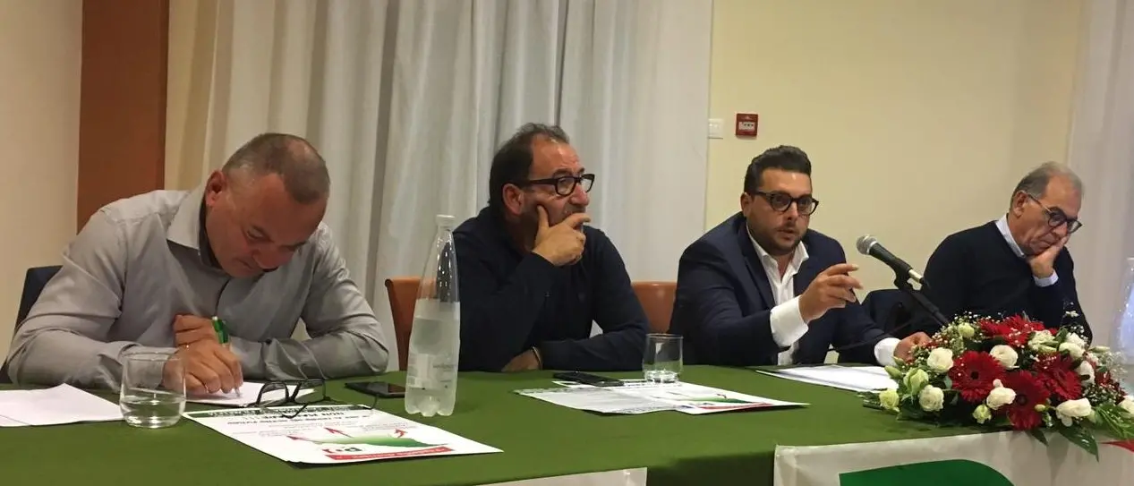 Filadelfia, il Pd attacca il “suo” sindaco: «Ha sconfessato il programma»