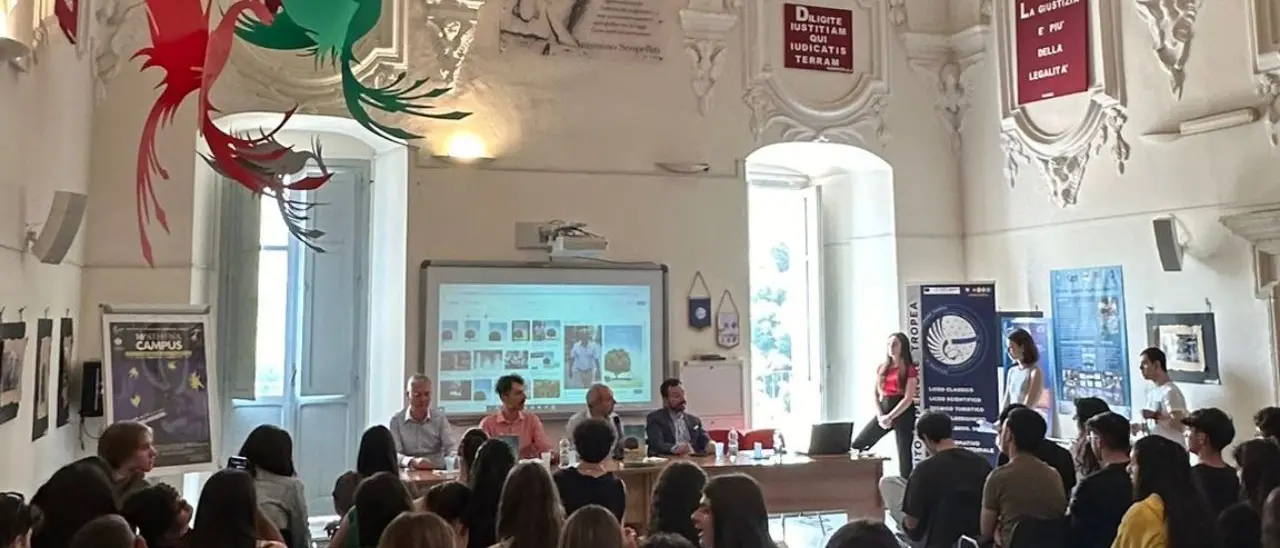 Tropea: la rassegna letteraria Andromeda dell'associazione Libertas giunge in finale al Premio il Maggio dei libri 2024