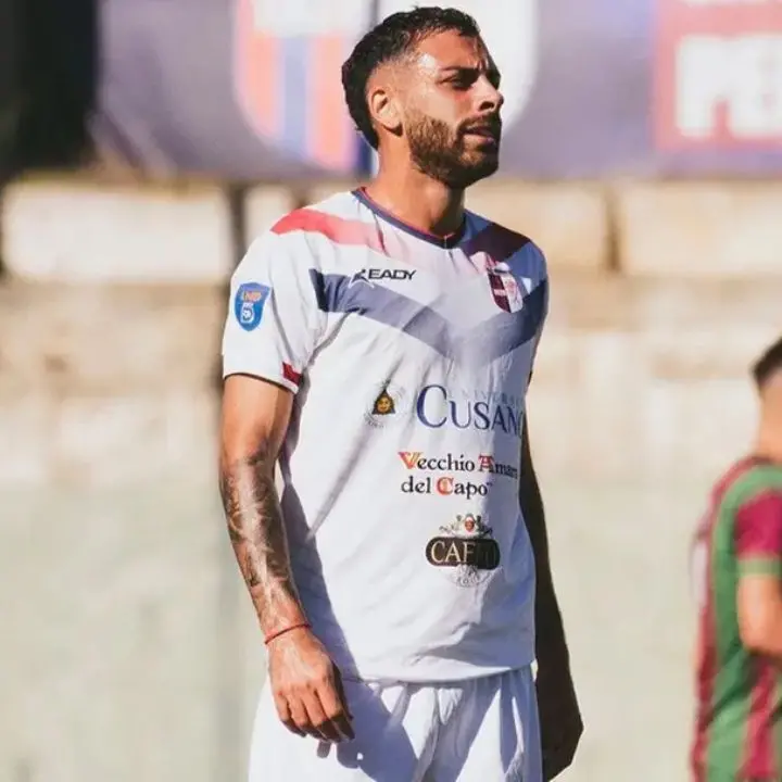 Serie D, manca poco al derby Vibonese-Reggina. Giunta: «Sarà una gara difficile tra due squadre forti»