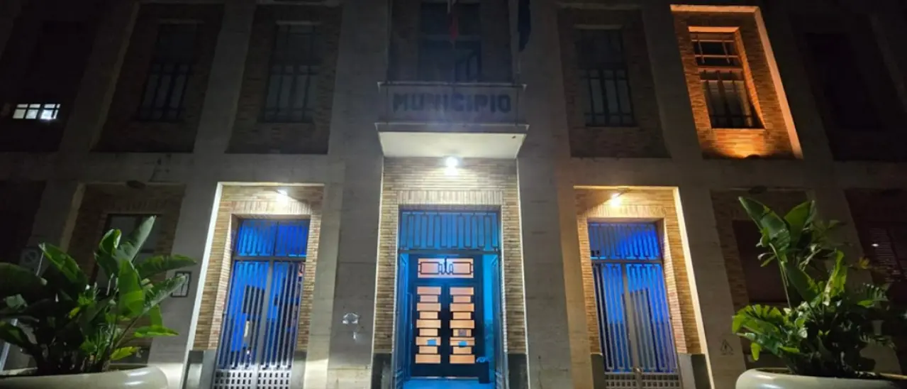 Il Municipio di Vibo si illumina di blu per celebrare la Giornata mondiale del diabete