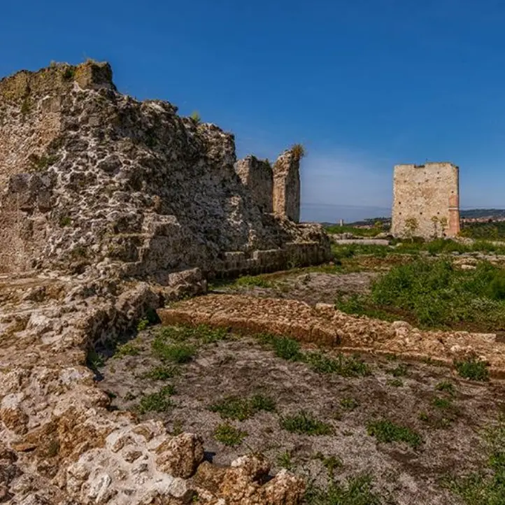 Mileto, Unesco Tropea e Lions Club Cosenza alla scoperta della corte di Ruggero e dell’antica capitale normanna