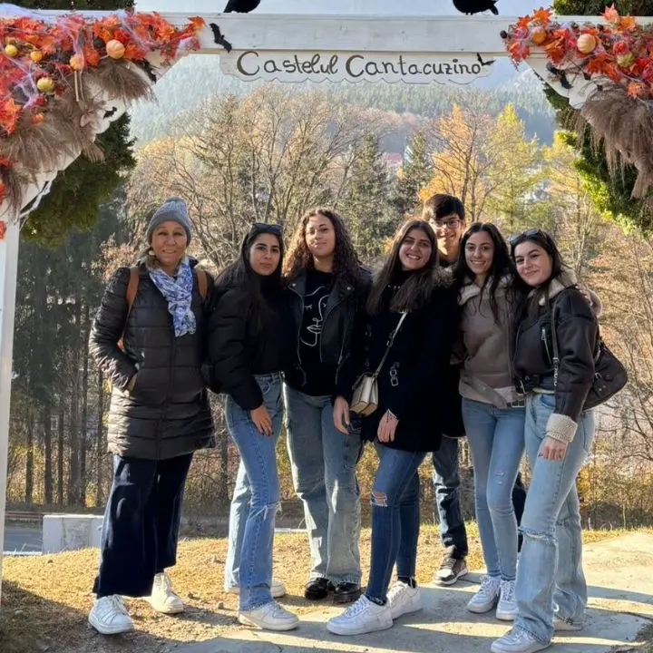 Erasmus, otto studenti del liceo Capialbi di Vibo in Romania per partecipare a un progetto all’insegna dell’arte e dell’ambiente