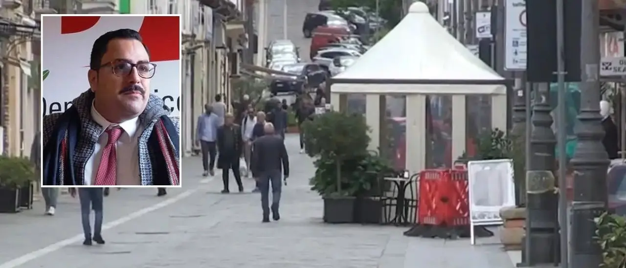 Vibo Valentia, il consigliere comunale Colelli salva una donna che ha tentato di uccidersi sul corso con una bottiglia rotta