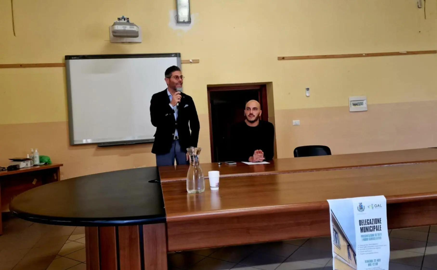 Jonadi, presentata la riqualificazione dell'ex sala consiliare: da immobile inutilizzato a punto di riferimento per la comunità