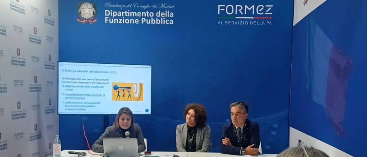 Innovazione amministrativa, Vibo protagonista insieme ad altri 15 Comuni italiani del progetto di Formez PA