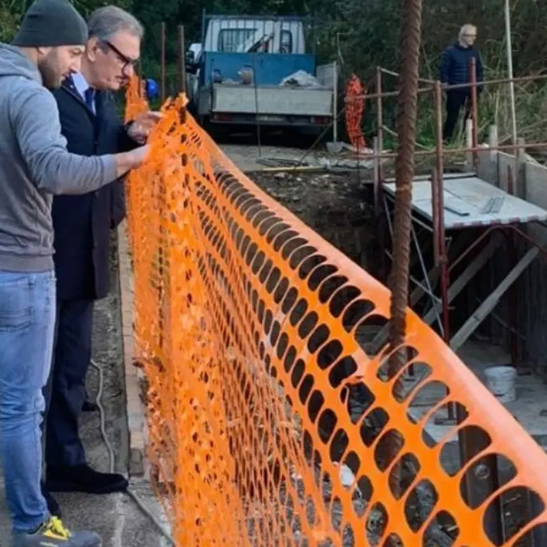 Cantieri nelle frazioni marine di Vibo: sopralluogo del sindaco Romeo per verificare lo stato dei lavori