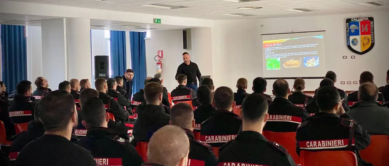La lotta alle nuove droghe passa anche dalla formazione: a Vibo l'aggiornamento dei carabinieri con il Lass