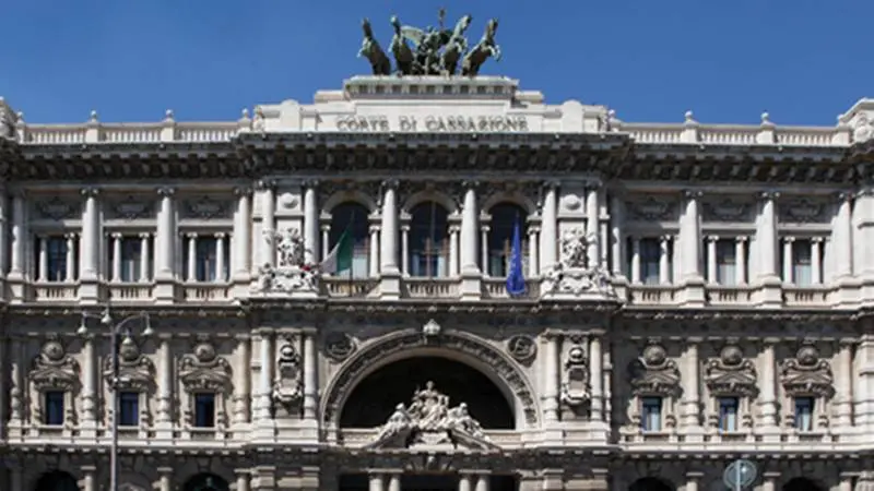 Estorsione nella Sibaritide, la Cassazione annulla l’aggravante mafiosa per Abbruzzese e Pavone\n