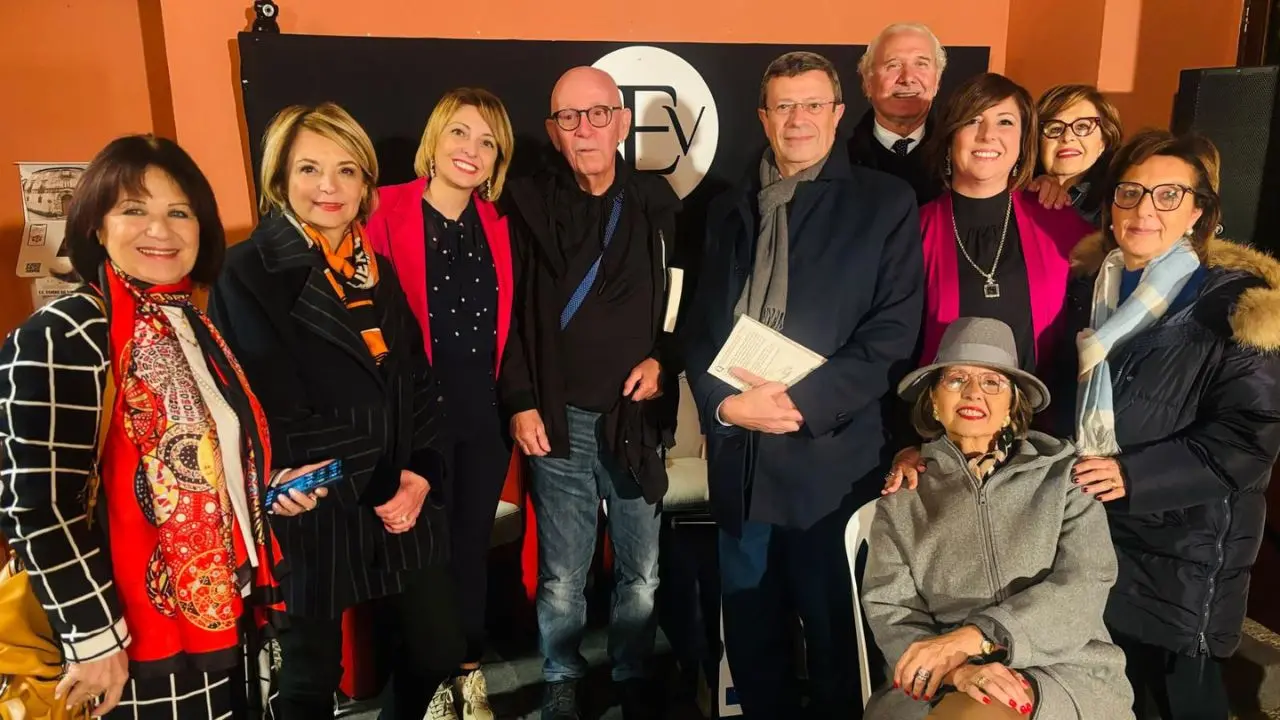 Presentato a Vibo il libro \"Temesa e il mistero di Alibante\" di Aloe: viaggio nella storia della Magna Grecia e dell'emancipazione femminile
