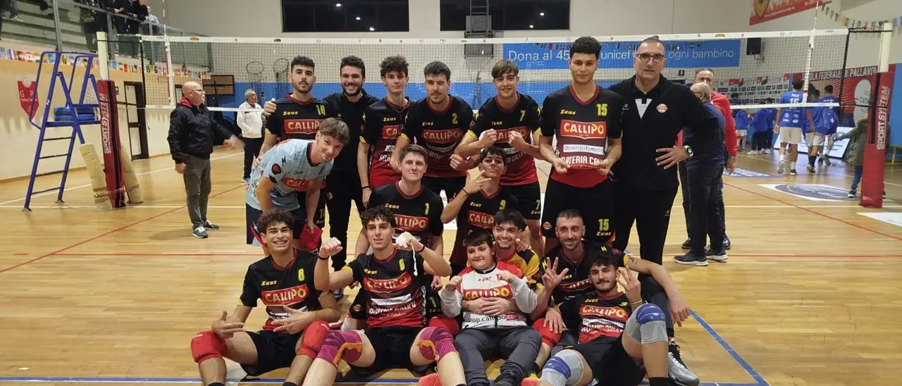 Volley, vittoria anche per i ragazzi della Tonno Callipo: primi punti fuori casa conquistati nel Catanese