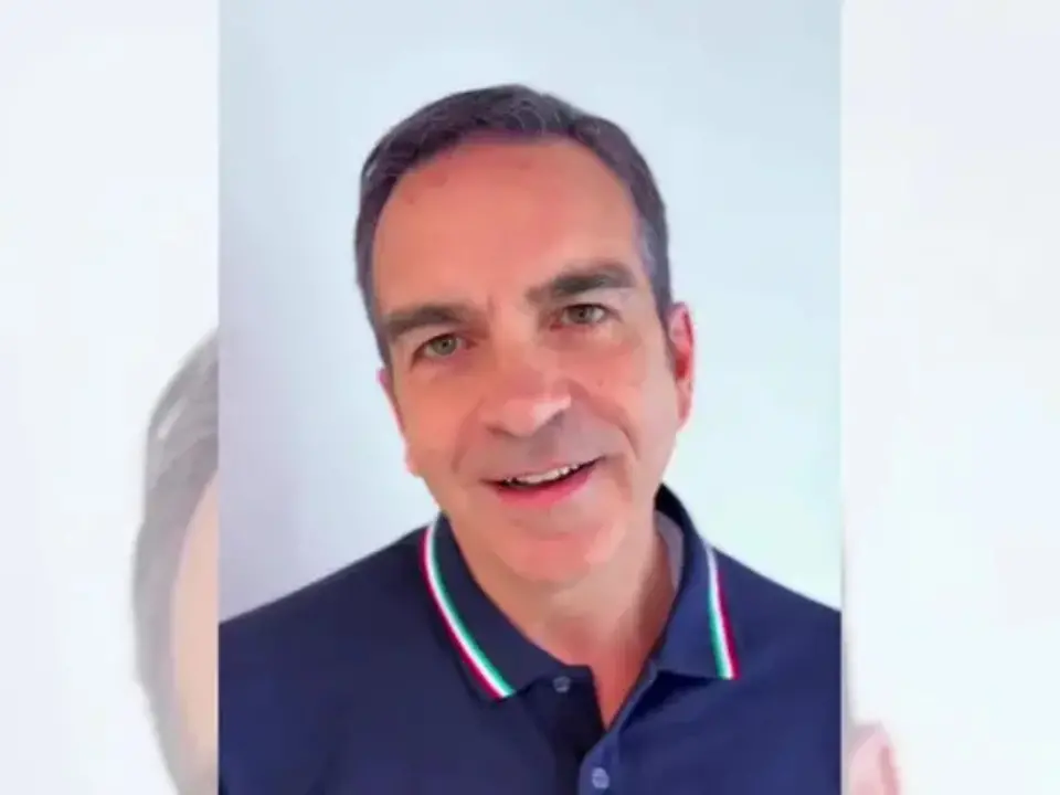 Occhiuto invia la sua nota vocale di Ferragosto: «Stravinceremo, alla faccia di chi vuole morta la Calabria»