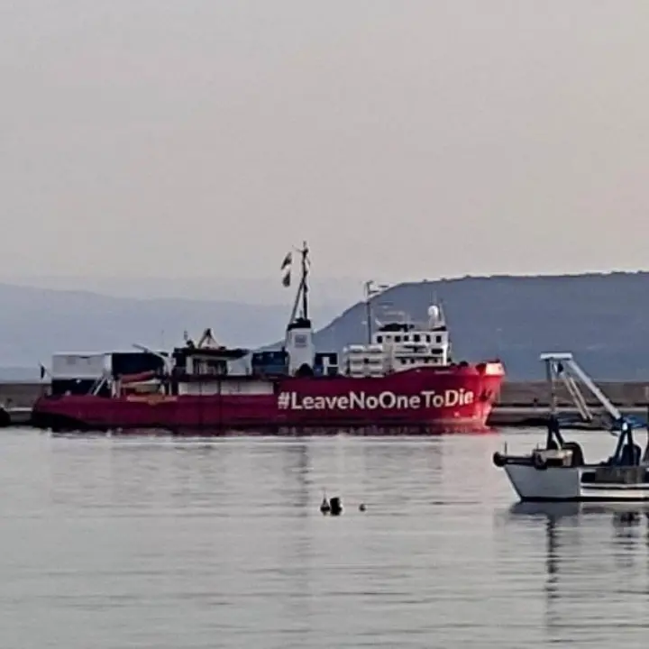 Migranti, il tribunale di Vibo annulla in sequestro della nave Sea eye 4