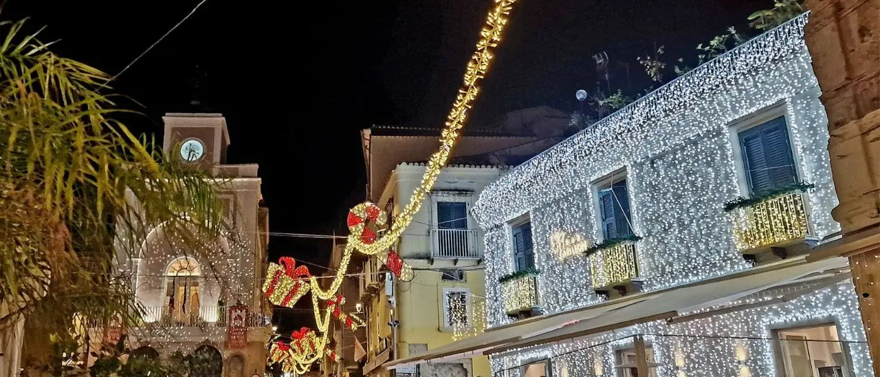 Tropea si prepara a un Natale senza auto: pedonalizzazione del centro e Ztl. Ecco dove e fino a quando sarà valida la nuova ordinanza