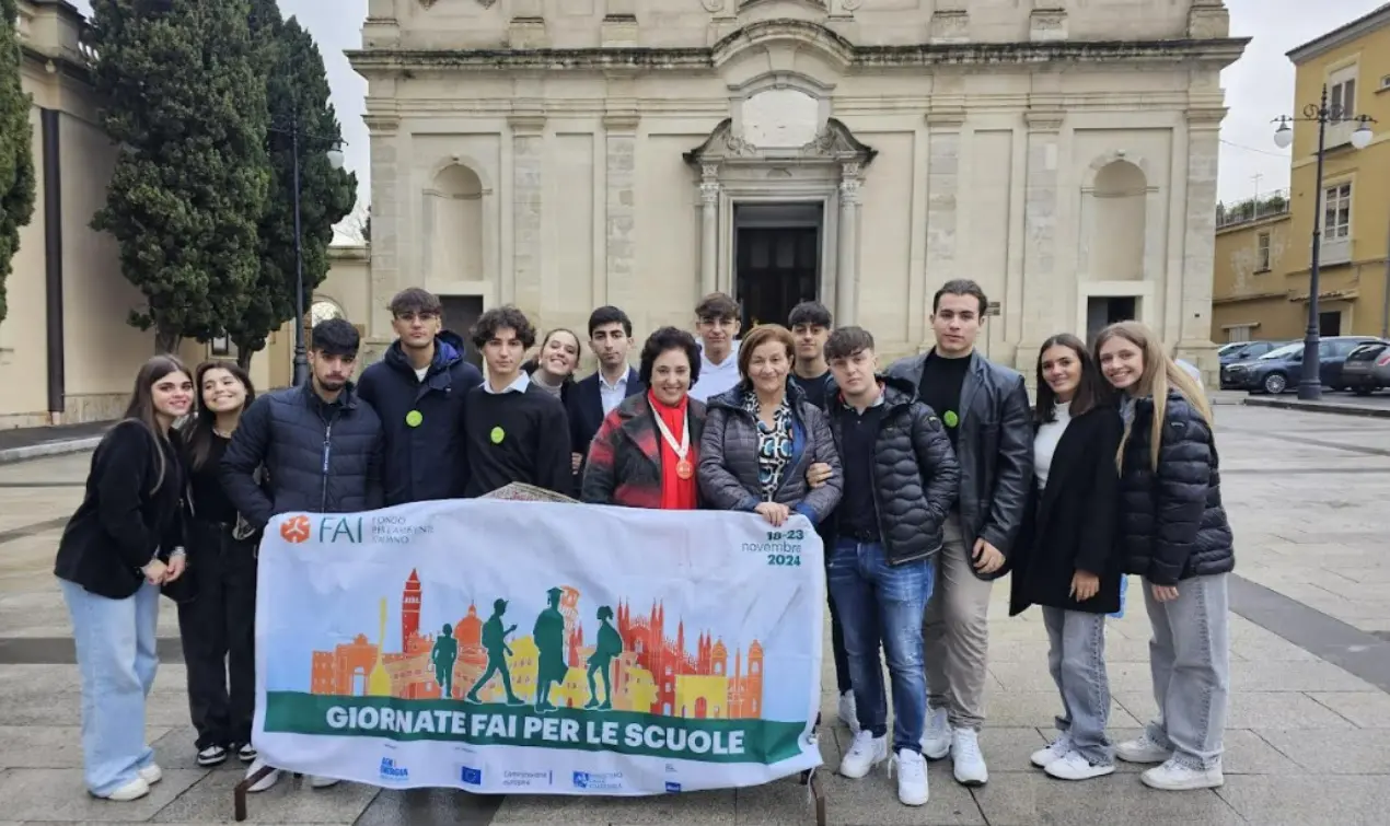 Il Fai accende i riflettori sul Duomo di Vibo, a raccontarne i tesori i ragazzi del Liceo scientifico