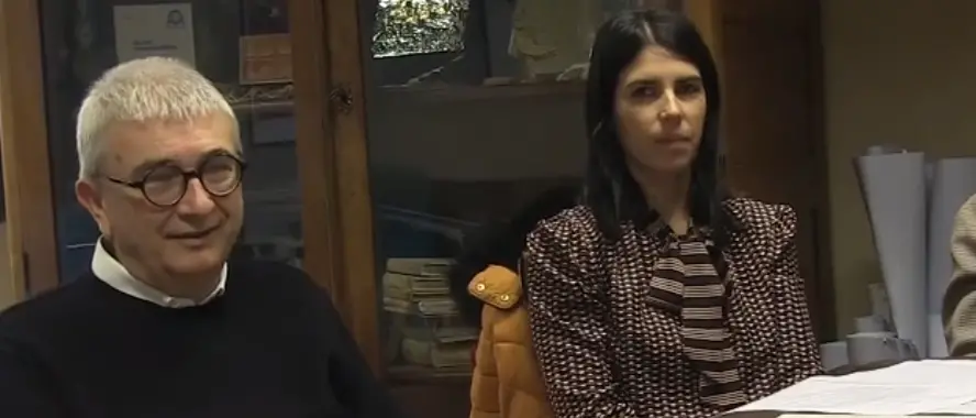 Libri in dono ai nuovi nati, il progetto per incentivare la lettura – Video