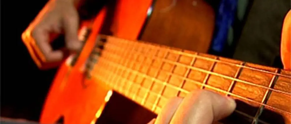 Nicotera, le musiche del Regno delle due Sicilie per il sesto appuntamento di Guitaromanie