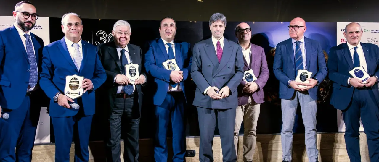 Confindustria Vibo compie trent’anni, il presidente Colacchio: «Siamo cresciuti tanto, oggi rappresentiamo 700 milioni di fatturato»