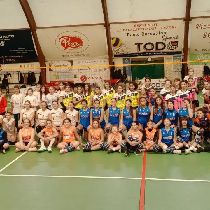 Christmas Cup Under 13 femminile: A Vibo Valentia una giornata all'insegna dello sport e dell'amicizia