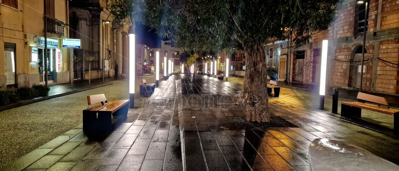 Vibo, piazza Luigi Razza e del Lavoro riaprono al traffico veicolare e pedonale ma con nuove regole per la circolazione. Ecco quali