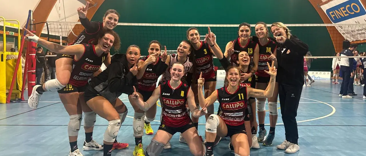 Volley, le ragazze della Tonno Callipo chiudono il 2024 con la nona vittoria consecutiva: Palermo battuto per 3-0