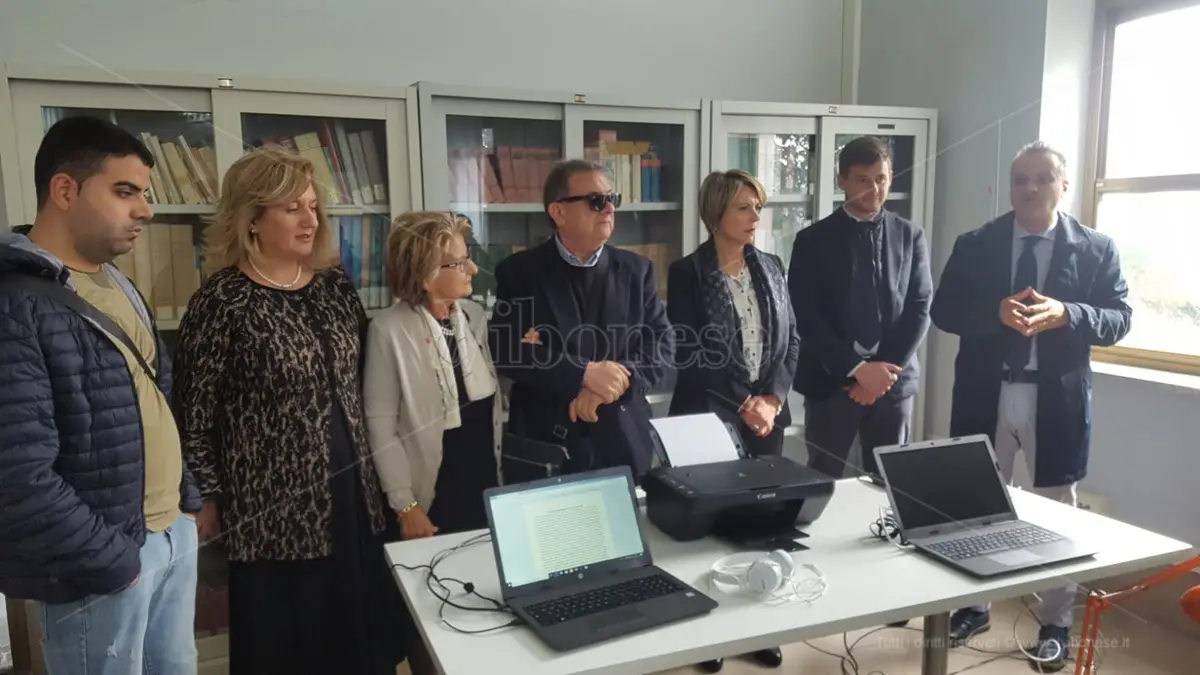 Scanner e lettori per ciechi, la biblioteca comunale diventa “accessibile” - Video