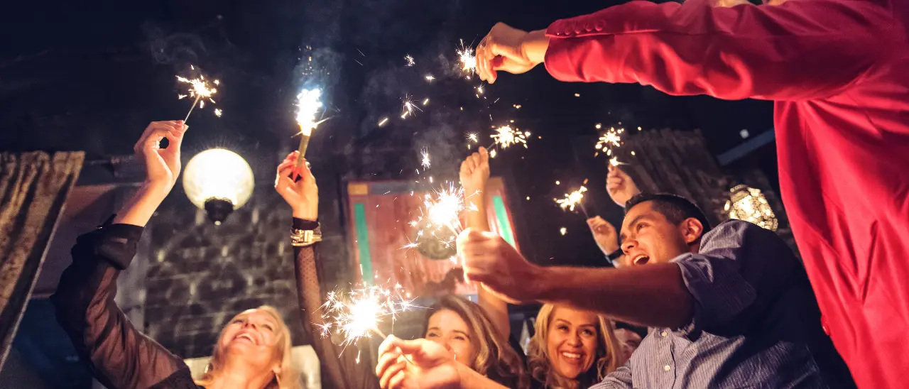 «Fatemi fare pipì o vi denuncio»: la vergogna dei bagni “fuori uso” nei locali della movida vibonese la notte di Capodanno