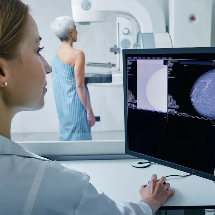 A Vibo impossibile prenotare uno screening mammografico, Città attiva: «Pronti ad andare in Procura, da mesi chiediamo la riattivazione»