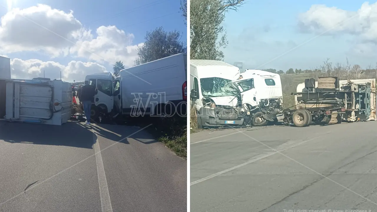 Incidente stradale a Filandari, scontro frontale tra un furgone e un mezzo della nettezza urbana: l'autista del camion incastrato nell'abitacolo