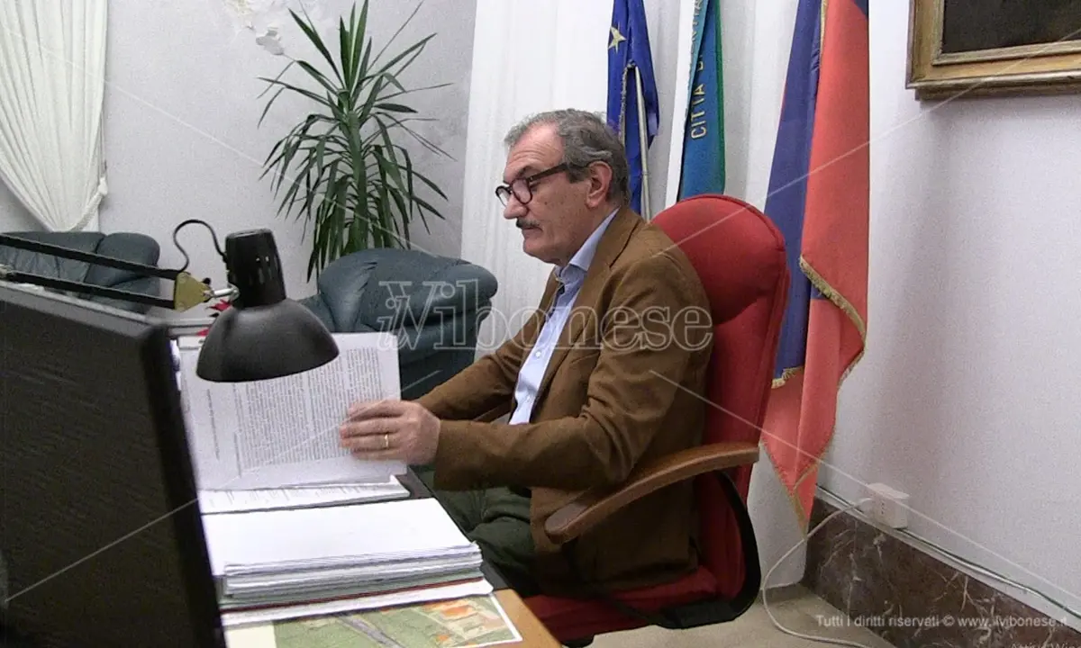 Sanità Vibo, Conferenza dei sindaci senza Occhiuto: Romeo dà manforte a Mammoliti e chiede a Giordano di rimandare