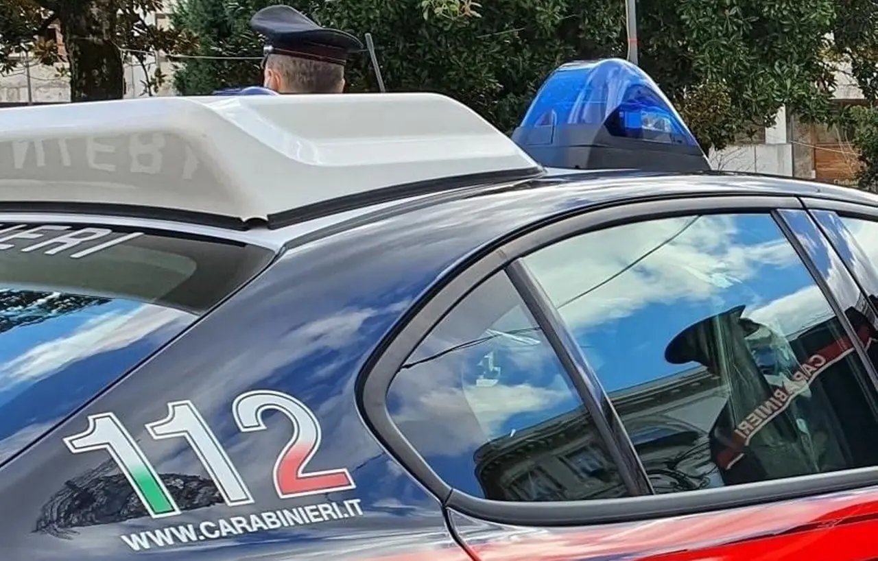 Minacce di morte e lesioni nei confronti della moglie e della figlia, denunciato 58enne a Pizzo