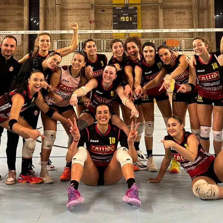 Volley femminile: la Tonno Callipo mostra i muscoli a Scandicci e vince la prima sfida in Coppa Italia, avvicinandosi alla Final Four