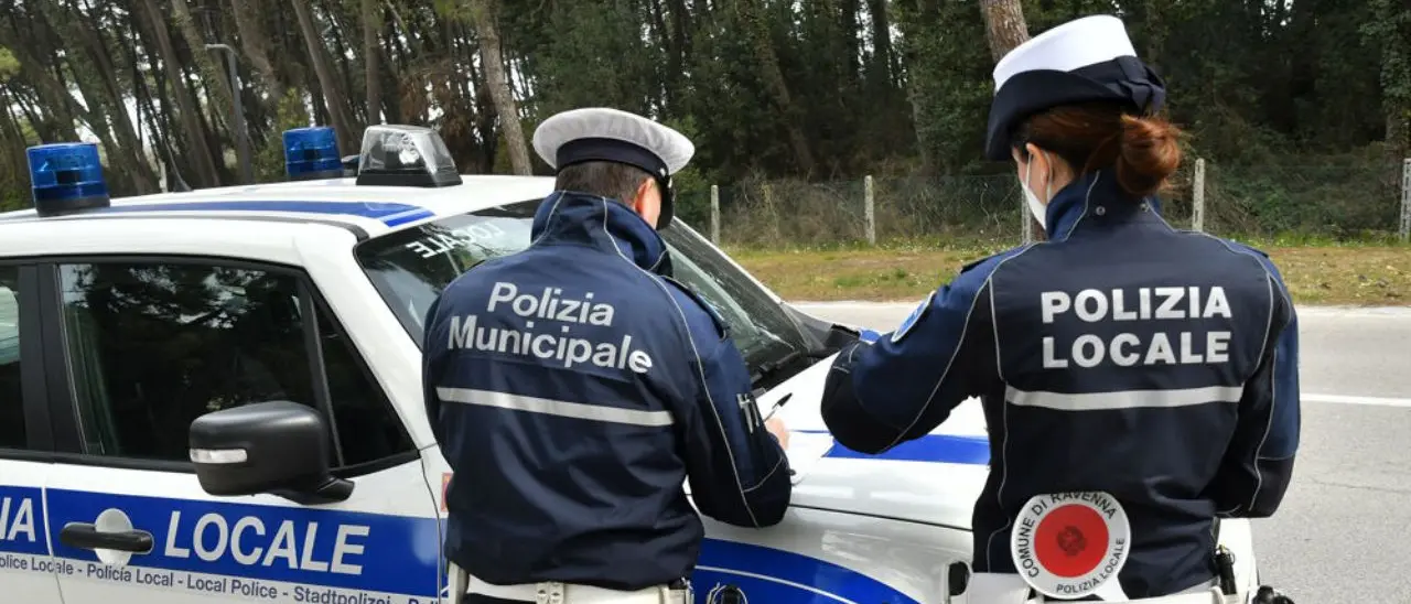 Tropea, corso (a pagamento) per aspirare a diventare agente di polizia locale a tempo determinato. Ecco i dettagli
