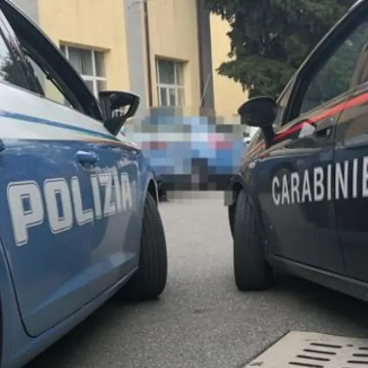Cosenza, inseguito dalle forze dell’ordine per mezza città termina la sua fuga ai domiciliari\n