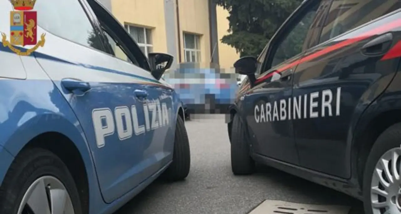 Cosenza, inseguito dalle forze dell’ordine per mezza città termina la sua fuga ai domiciliari\n