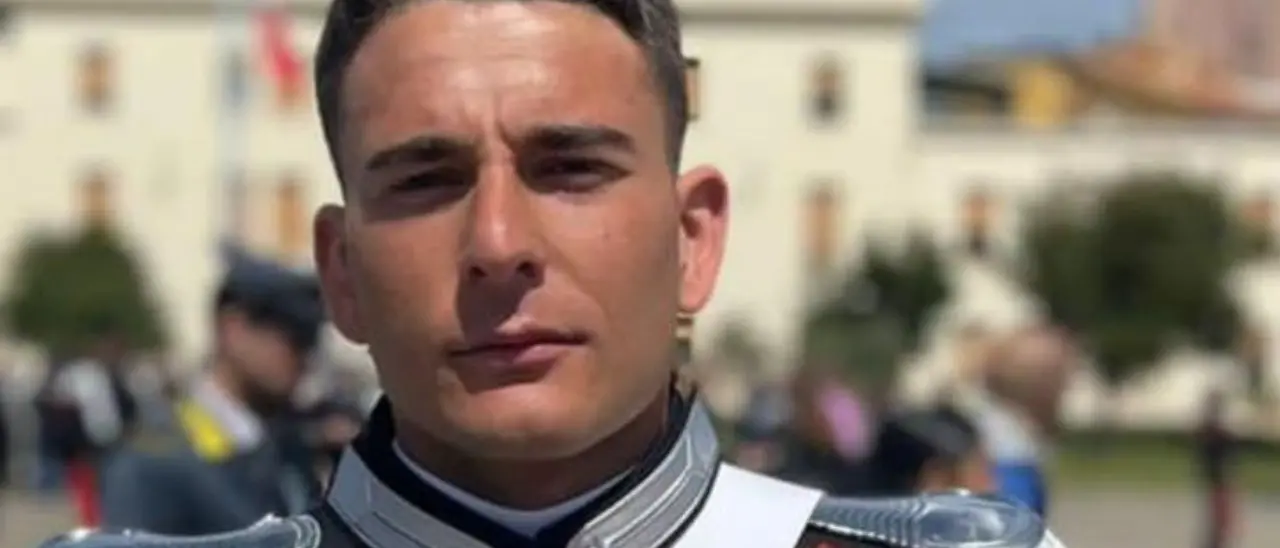 Daniele vive, la mamma del carabiniere di Serra morto in un incidente fonda un'associazione in suo ricordo: «Così aiutiamo i più giovani»