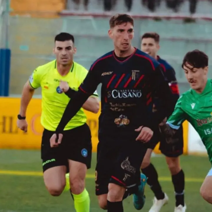 La Vibonese ritrova i gol di Alagna dopo 2 mesi e mezzo. L'attaccante: «Sono sempre stato sereno. Siracusa e Sambiase? Restiamo in agguato»