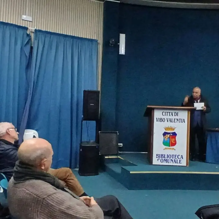 Sanità allo stremo, il Pd di Vibo lancia l’idea di una grande manifestazione di piazza: «Occhiuto e Asp diano risposte»
