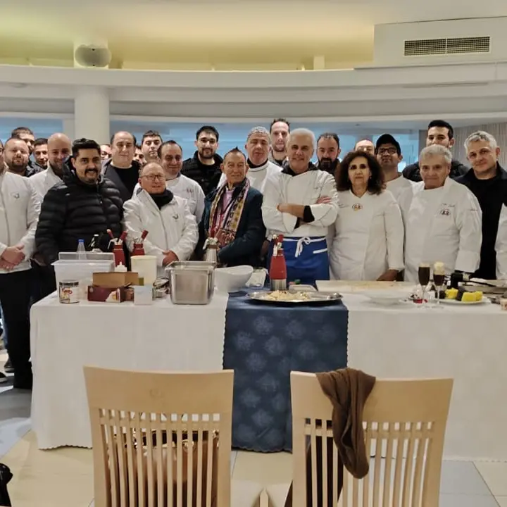 L'utilizzo del sifone in cucina, grande successo per l'evento organizzato dall’Associazione provinciale cuochi vibonesi