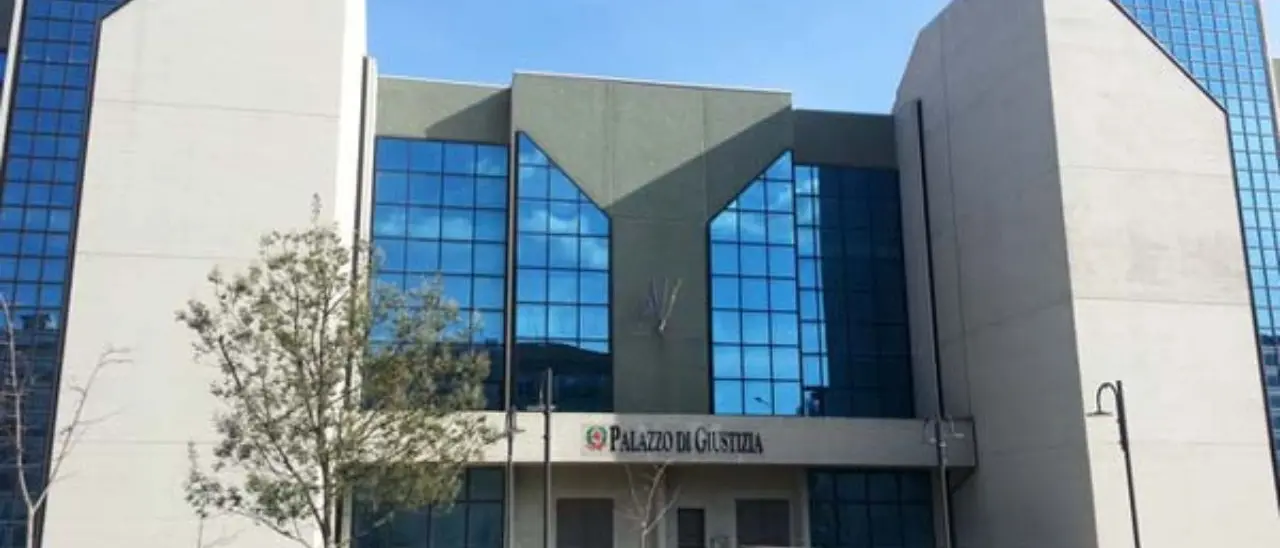 Anche i precari del Tribunale di Vibo aderiscono allo sciopero nazionale: «In Italia previste solo 6mila stabilizzazioni»