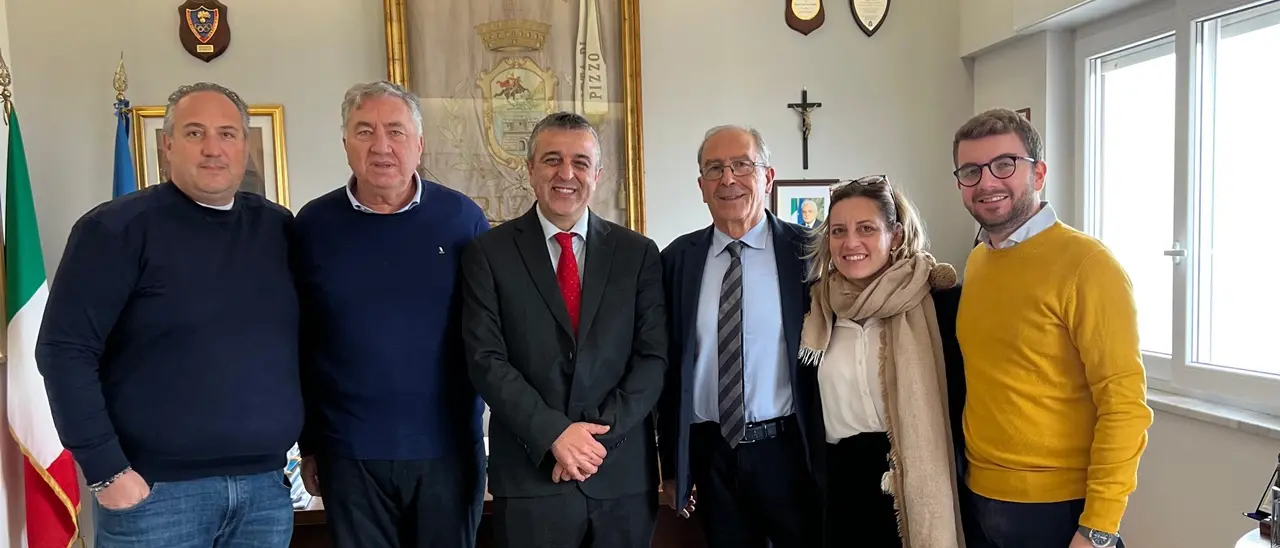 Continuano i sopralluoghi di L'Andolina sulle strade provinciali: il punto a Pizzo sulla Sp95, porta d'accesso alla Costa degli Dei