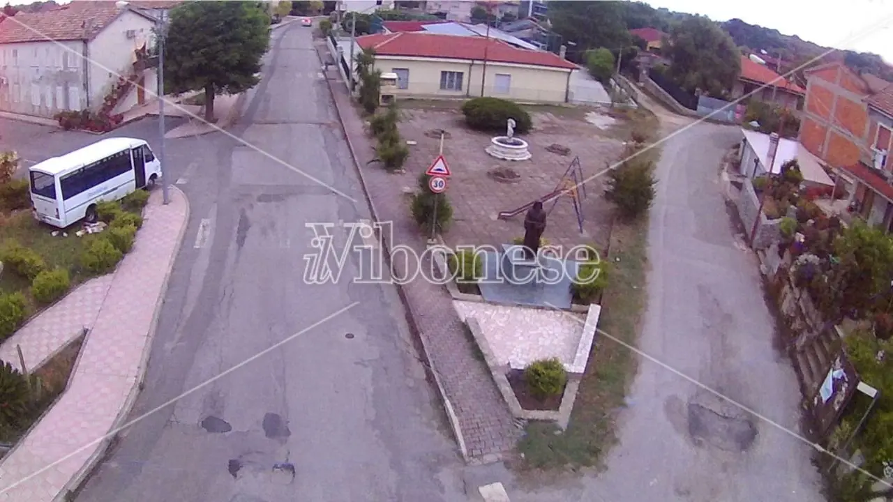 San Giovanni di Zambrone, l'imminente restyling di piazza Andrea Giannini prepara il terreno a un innovativo museo dell'acqua