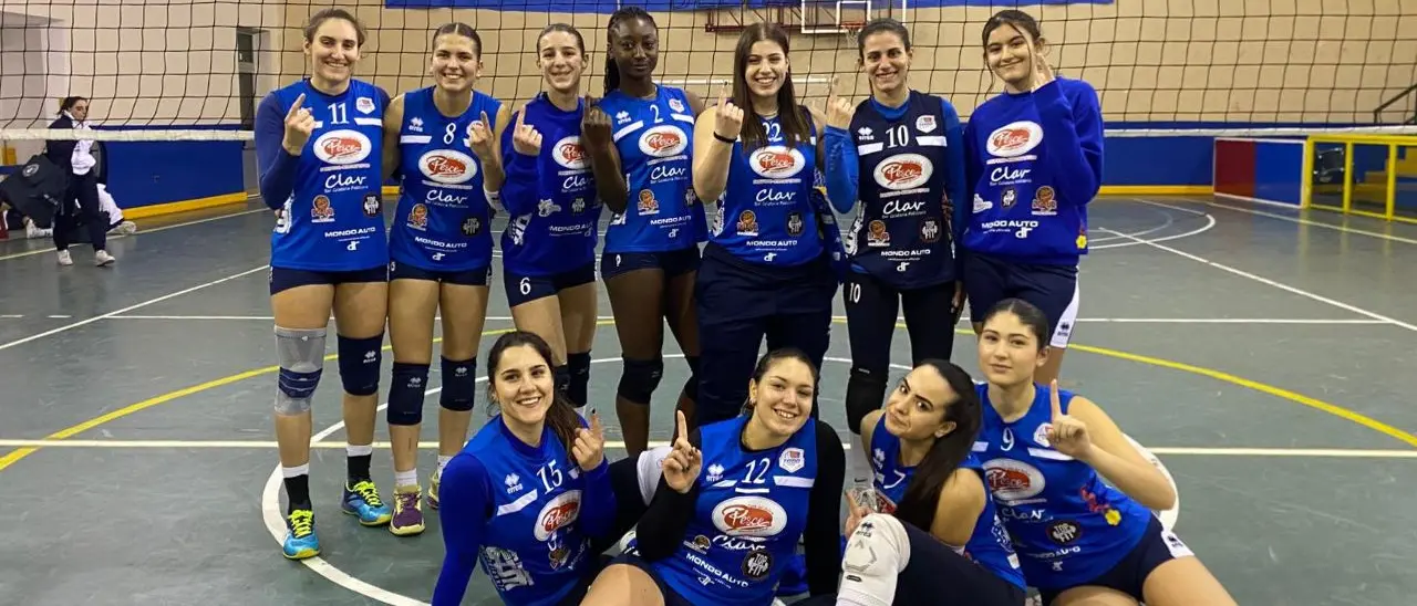 Volley, Panificio Pesce vince in casa del Cirò e sale al primo posto in classifica: «Avversario forte, ma non ci siamo fatti intimidire»