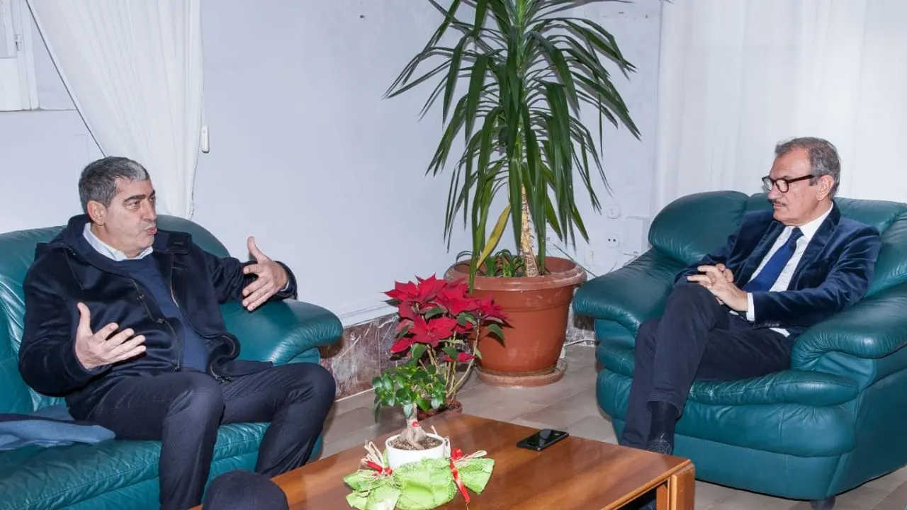 Delocalizzare lo stabilimento Meridionale Petroli di Vibo Marina: il sindaco Romeo a confronto con l'azienda