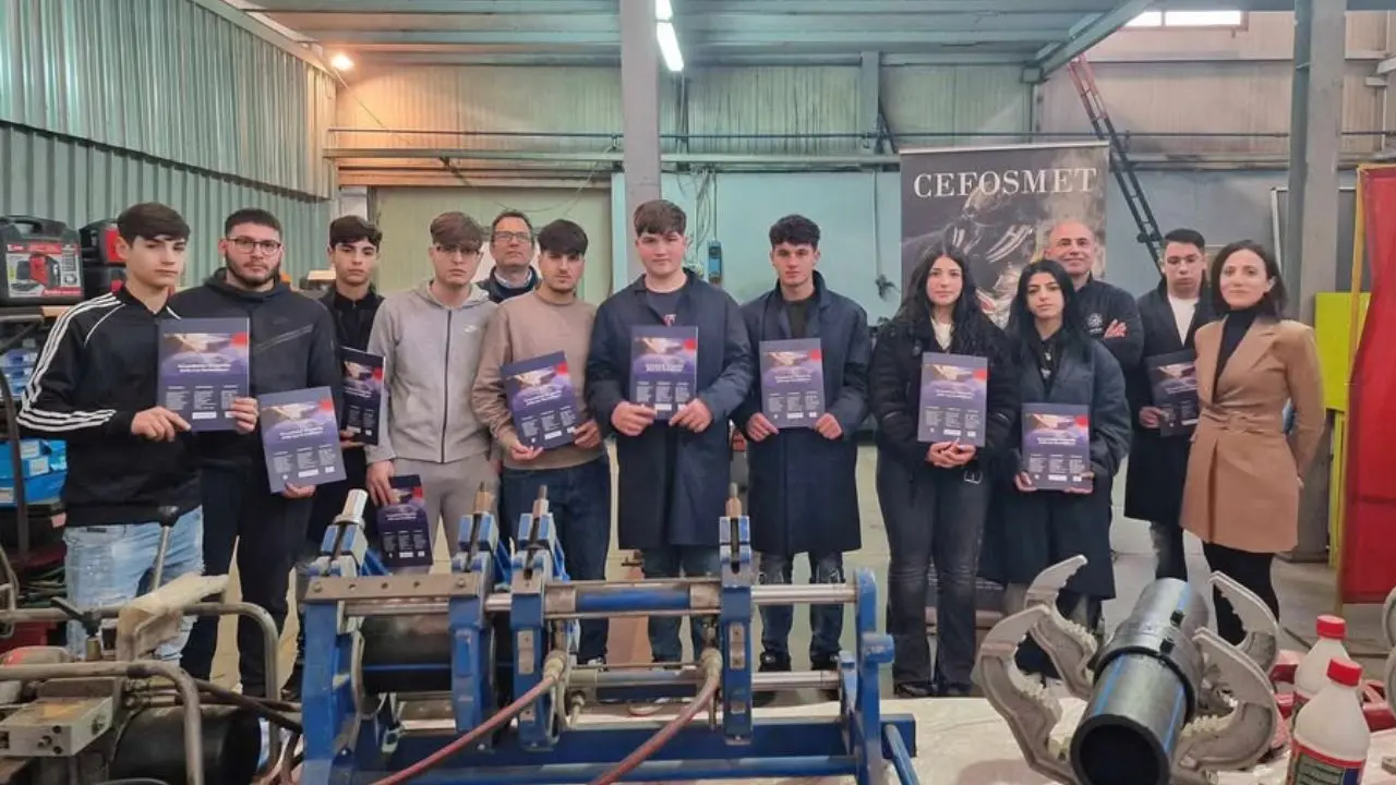 Orientamento e formazione, successo per il progetto dell'Itis E. Fermi di Vibo sulla certificazione di saldatore
